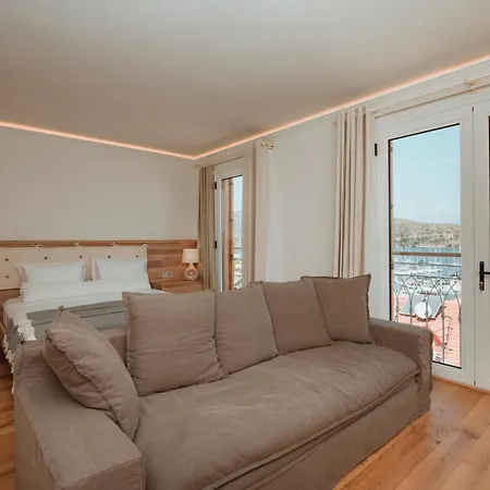 Unique-boutique Class - Adults Only Отель 3*