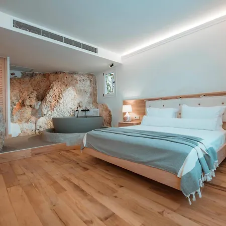 Отель Unique-boutique Class - Adults Only 3*