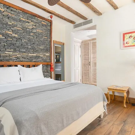 Unique-boutique Class - Adults Only Отель 3*